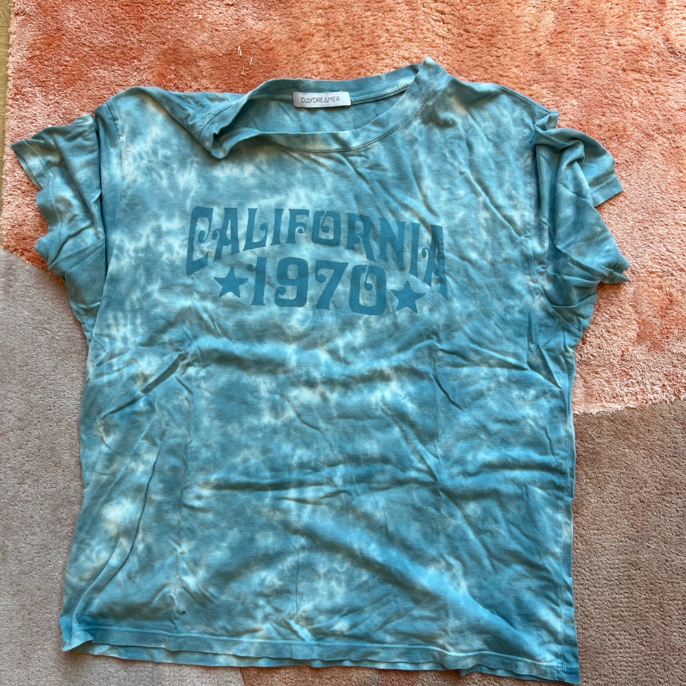 Daydreamer Tie dye tee in size L